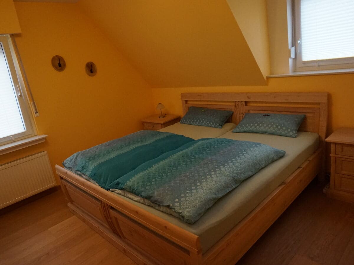 Schlafzimmer der Ferienwohnung Becker in Höxter